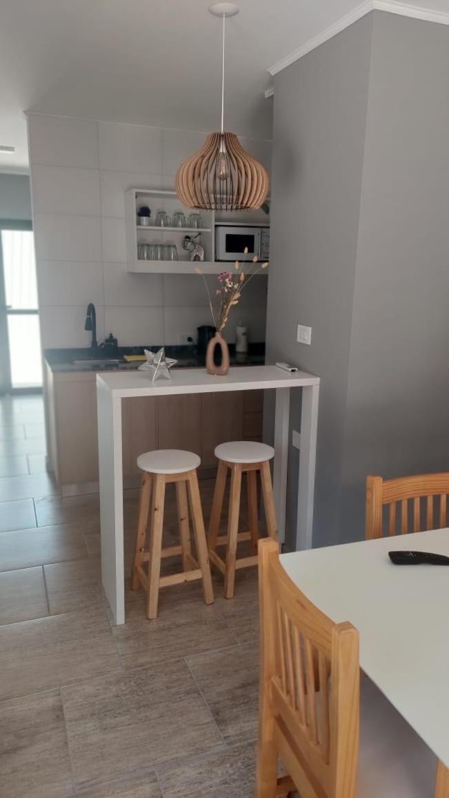 Plum Apartment *